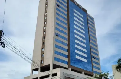 Linda sala comercial em frente ao hospital vila velha ES próximo a terceira ponte