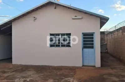 Casa com 2 quartos à Venda, Conjunto Chica Ferreira - Uberaba