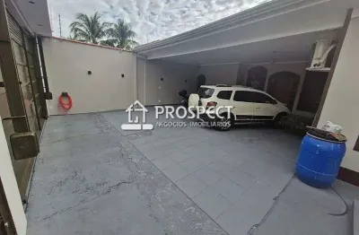 Casa com 3 quartos à venda na Rua Doutor Amadeu Mendes, Parque Residencial Cidade Universitária, Ribeirão Preto