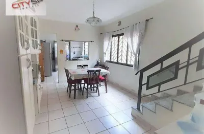 Sobrado com 4 dormitórios à venda, 170 m² por R$ 980.000,00 - Cidade Vargas - São Paulo/SP