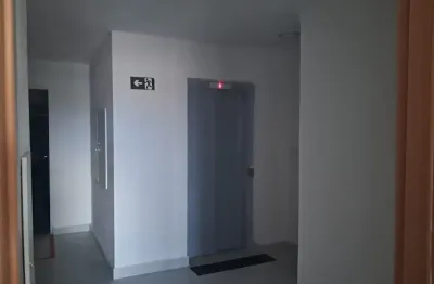 Apartamento com 2 quartos para alugar na Rua Aririzal, 00, Cohama, São Luís