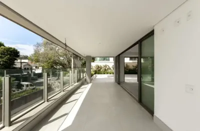 Apartamento com 233 m², 3 quartos sendo 3 suítes à venda no bairro jardim paulista