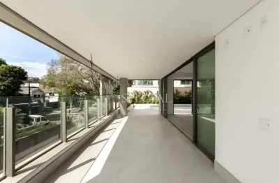 Apartamento com 233 m², 3 quartos sendo 3 suítes à venda no bairro jardim paulista