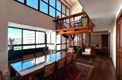 Apartamento duplex mobiliado no itaim bibi com 400 m², 2 suítes e 4 vagas - vista panorâmica e lazer completo.