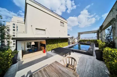 Cobertura duplex de 690m² com piscina privativa, 2 suítes e 7 vagas – alto padrão nos jardins