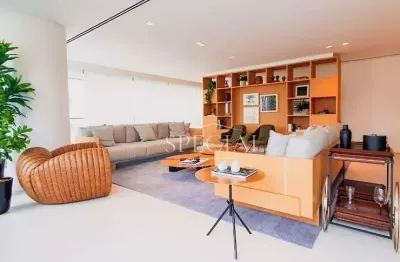 249 m², 4 suítes, 4 vagas – Apartamento pronto para morar na Vila Nova Conceição