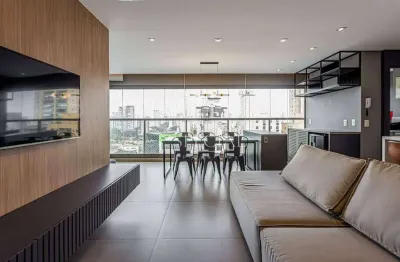 95 m², 3 dorm, sendo 1 suíte, 2 vagas – Andar alto mobiliado com varanda gourmet na Vila Olímpia