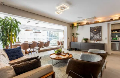 Apartamento com 4 quartos à venda na Rua Gaivota, 979, Moema, São Paulo