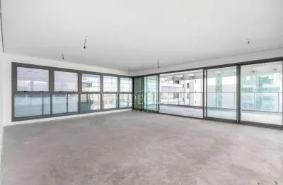 Cobertura triplex no jardim paulista – 3 suítes, 3 vagas e pé-direito duplo