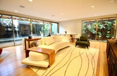 470 m², 4 suítes, 4 vagas – residência com elevador e lazer integrado no jardim europa