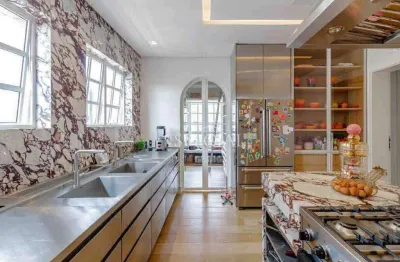 Apartamento renovado de alto padrão – 3 suítes, vista privilegiada e acabamentos sofisticados