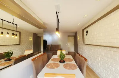 Apto Reformado, com móveis novos e em excelente estado de conservação