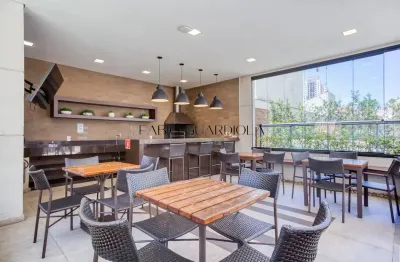 Apartamento Amplo na Barra Funda | 3 Dormitórios, Suíte e Excelente Planta