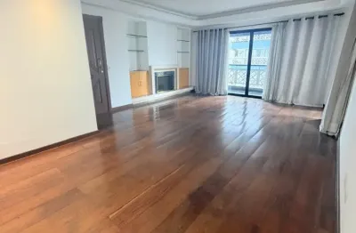 4 dorms, 2 suítes e 3 vagas ao lado do Sonda Tatuapé. Oportunidade de locação para quem busca conforto, praticidade e qualidade de vida!