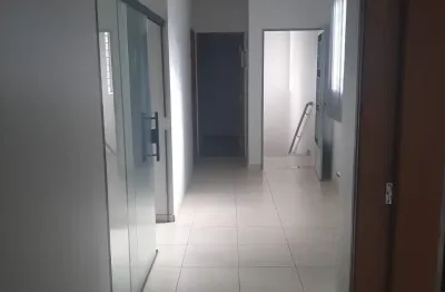 Sala comercial com 5 salas para alugar na Vila Albertina, São Paulo 