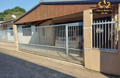 Casa com 3 quartos à venda no Centro, Navegantes 