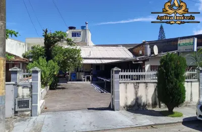 Casa amplo terreno - meia praia - navegantes próximo ao aeroporto