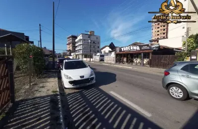 Terreno à venda no Meia Praia, Navegantes 