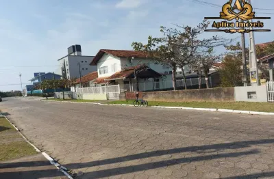 Terreno - quadra mar - no bairro meia praia - navegantes