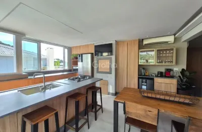 Cobertura de 168,96 m² com 3 quartos sendo 1 suíte nos ingleses do rio vermelho