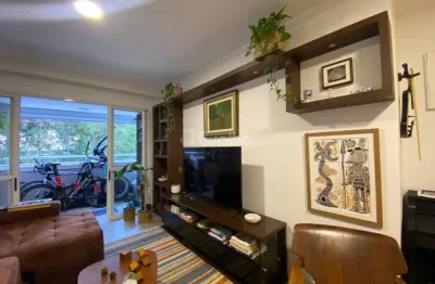 Apartamento de 126m² com 3 quartos sendo 1 suíte no centro