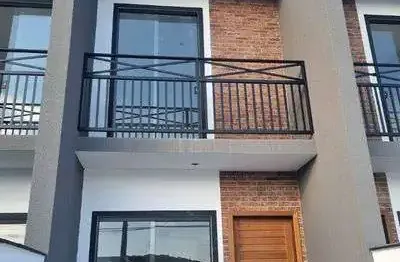 Casa com 2 quartos à venda no Paranaguamirim, Joinville 