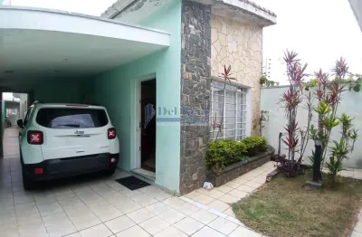 Casa para Venda em Mogi das Cruzes, Centro, 3 dormitórios, 3 banheiros, 2 vagas