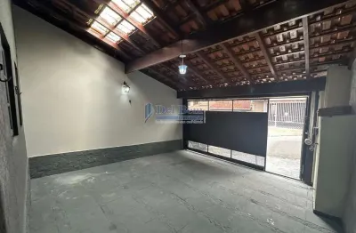 Casa para Venda em Mogi das Cruzes, Vila Suíssa, 3 dormitórios, 1 suíte, 2 banheiros, 2 vagas