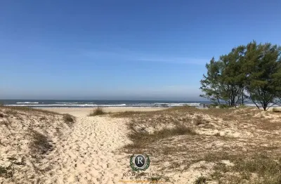 Terreno à venda na Rua Coronel Pacheco, Praia Real, Torres