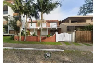 Casa com 5 quartos à venda na Rua Kalil Sehbe, Praia Grande, Torres