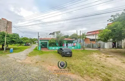 Casa com 5 quartos à venda na Rua Antônio Galdino Silveira, 703, Predial, Torres