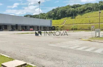 Barracão / Galpão / Depósito para alugar na Fernão Dias, 933, Pessegueiros, Extrema por R$ 490.000