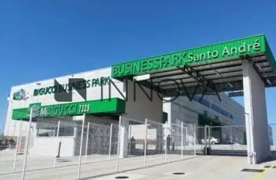 Barracão / Galpão / Depósito para alugar na Avenida dos Estados, 7328, Santa Teresinha, Santo André por R$ 40.590