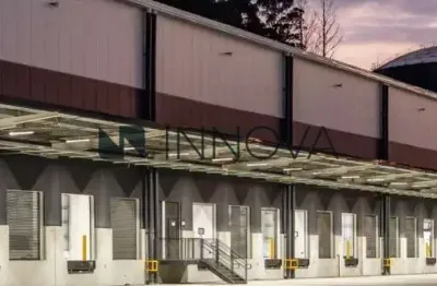 Barracão / Galpão / Depósito para alugar em Itaquera, São Paulo  por R$ 64.549