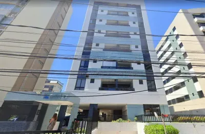 Cód. 449/11072 pituba 2/4 com suíte reformado com 2 vagas cobertas