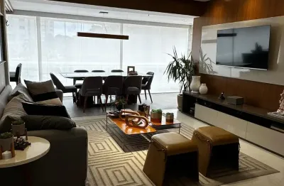 Apartamento à venda na Rua Salgueiro, 379, Patamares, Salvador