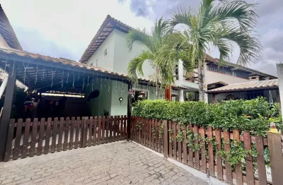 Cód. 263 lauro casa com 3/4 sendo um suíte e 2 vagas no portão do sol