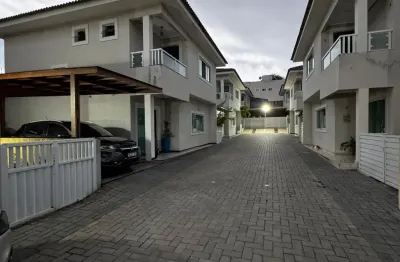 Casa em condomínio fechado com 4 quartos à venda na Rua Rosalvo Barbosa, 340, Pitangueiras, Lauro de Freitas