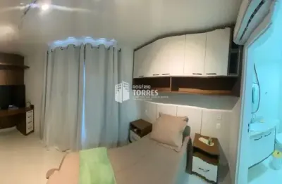 Studio a venda de 20,40m² com moveis planejados e ar condicionado no caminhos das arvores