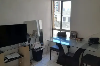 Cód. 95 costa azul 2/4 com armários nascente e porteira fechada
