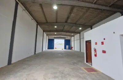 Barracão / Galpão / Depósito com 1 sala para alugar na Rua Sucupió, 1, Catu de Abrantes, Camaçari