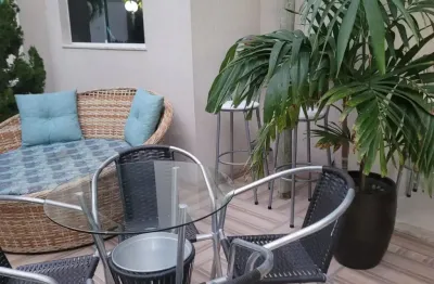 Cód. 573 buraquinho casa com 2/4 com suíte e garden no portão do sol