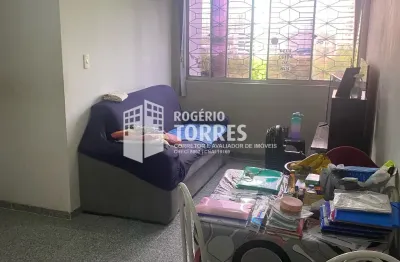 Apartamento a venda de 2/4 + dependência, nascente no paralela park eixo i