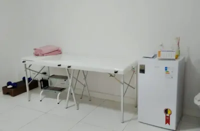Linda sala comercial, no coração da av sete de setembro.fino acabamento
