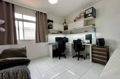 Cód. 516 brotas 2/4 com armários nascente e 1º andar na av. principal