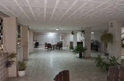 Apartamento à venda na pituba - 2 quartos + dependência completa!