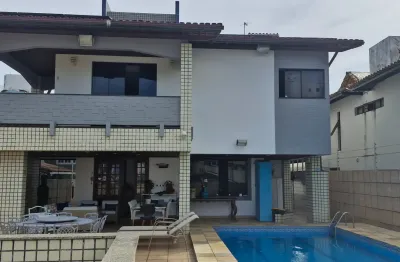 Casa à venda na Rua Florentino Silva, 300, Itaigara, Salvador