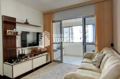 Apartamento a venda de 3/4, 1 suíte + dependência e 2 garagens na pituba