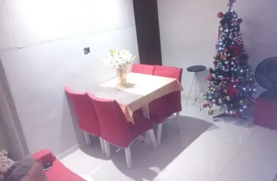 Cód. 099 costa azul 2/4 no 2º andar de escada nascente e ventilado