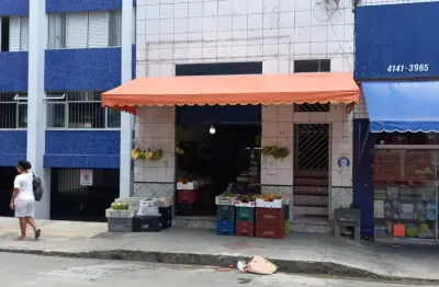 Prédio comercial - barris - em frente a biblioteca municipal